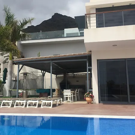 Casa Flamboyant Villa