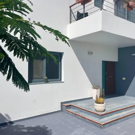 Casa Flamboyant Vila
