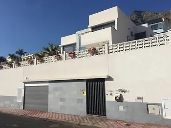 Casa Flamboyant Vila